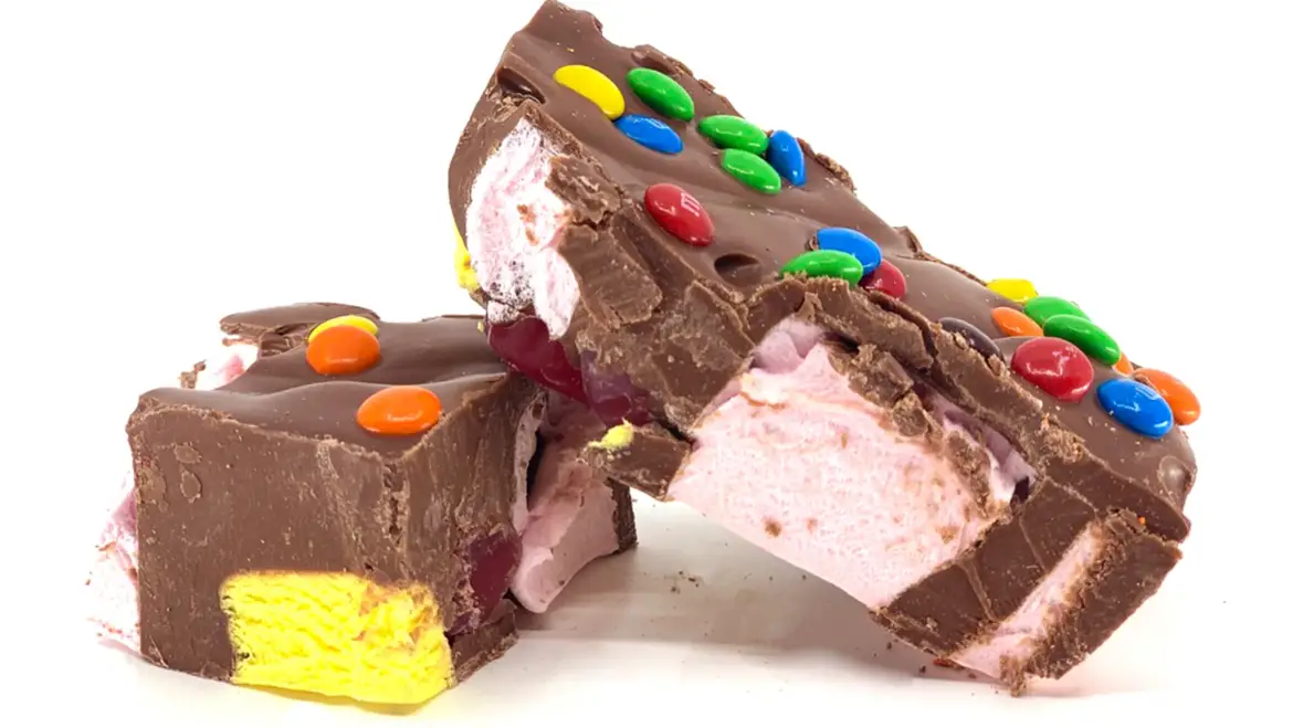 Freckleberry Rocky Road – Fun – MILK CHOC 150g